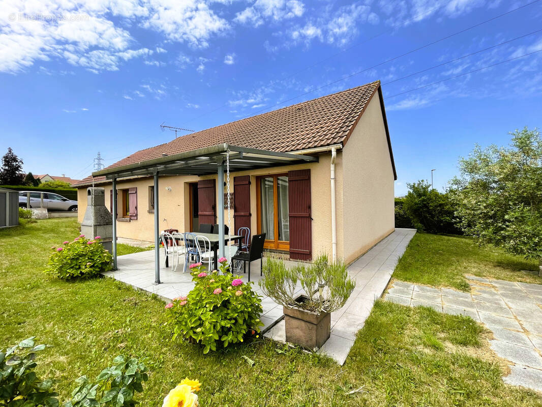 Maison à LUCE