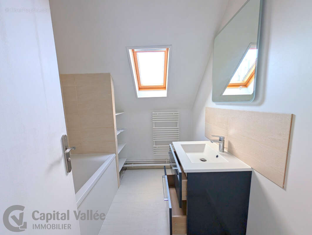 Appartement à ETRECHY