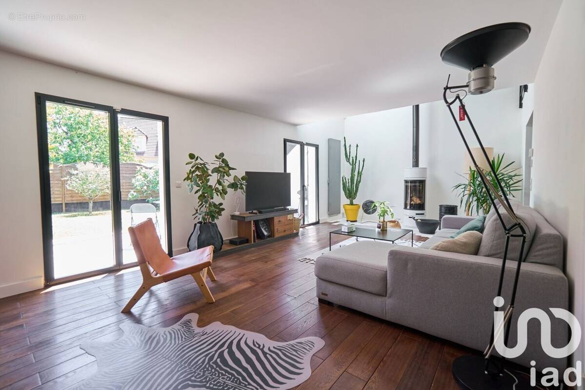 Photo 1 - Maison à CHAMPIGNY-SUR-MARNE