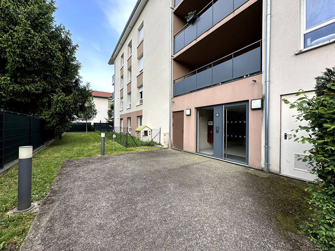 Appartement à MONTLUEL