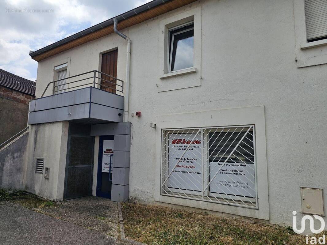 Photo 1 - Commerce à VESOUL