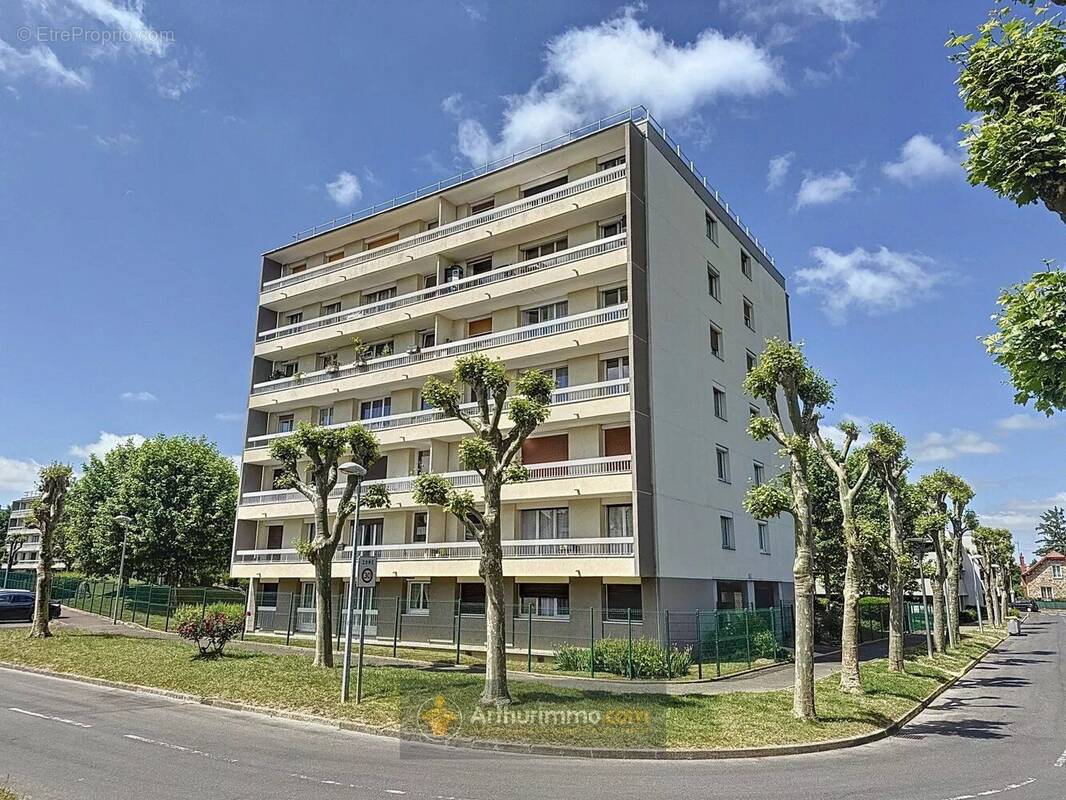 Appartement à ERMONT