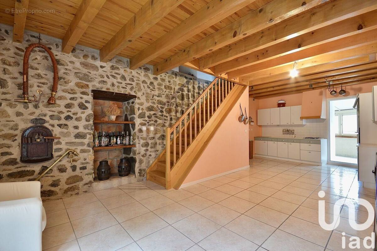 Photo 1 - Maison à VIGNEVIEILLE