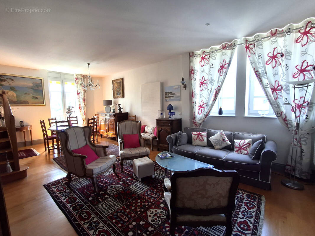Appartement à CHATELGUYON