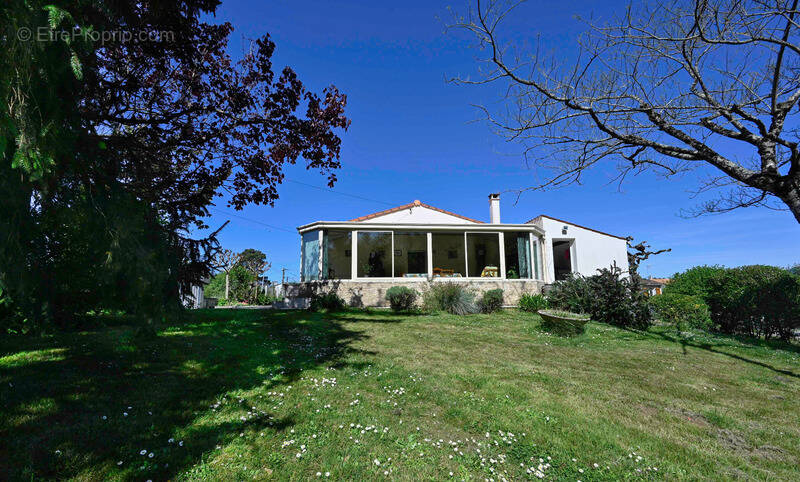 Maison à CHANIERS