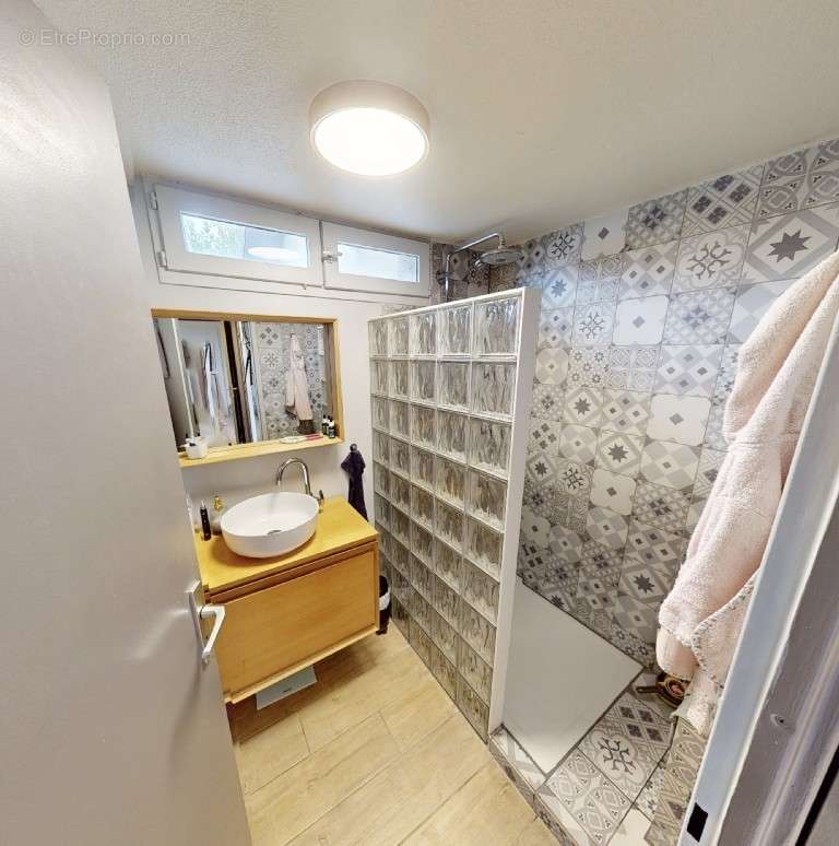 Appartement à SAINT-JULIEN-EN-GENEVOIS