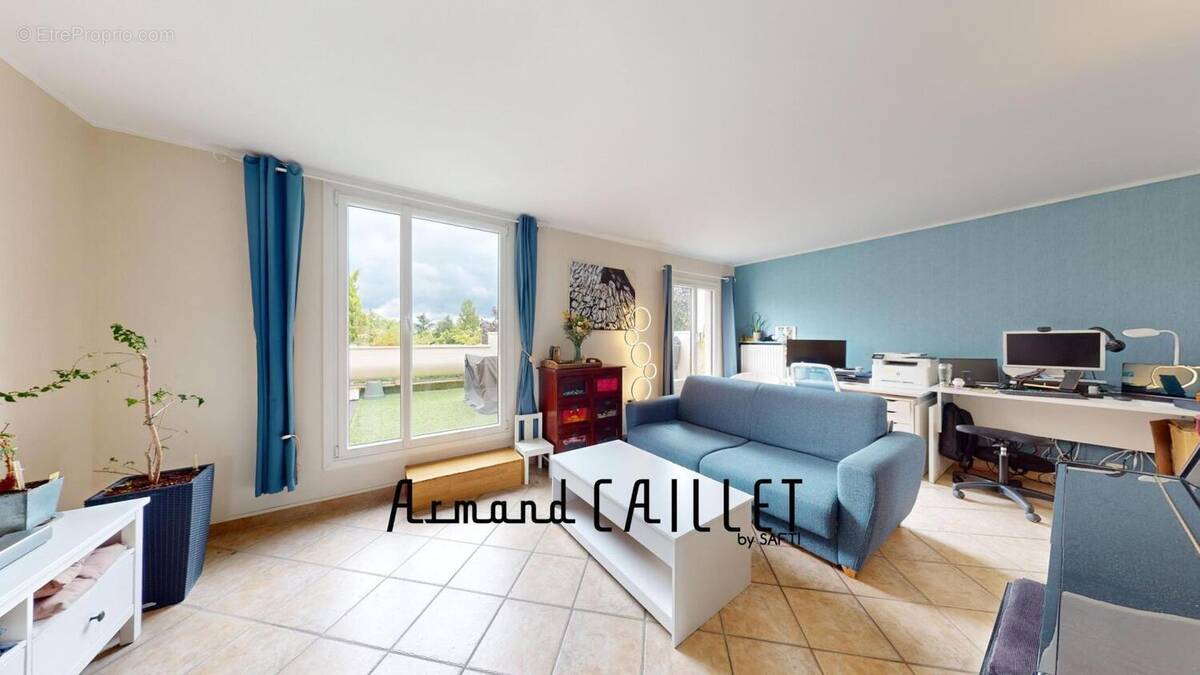 Photo 1 - Appartement à LES ULIS