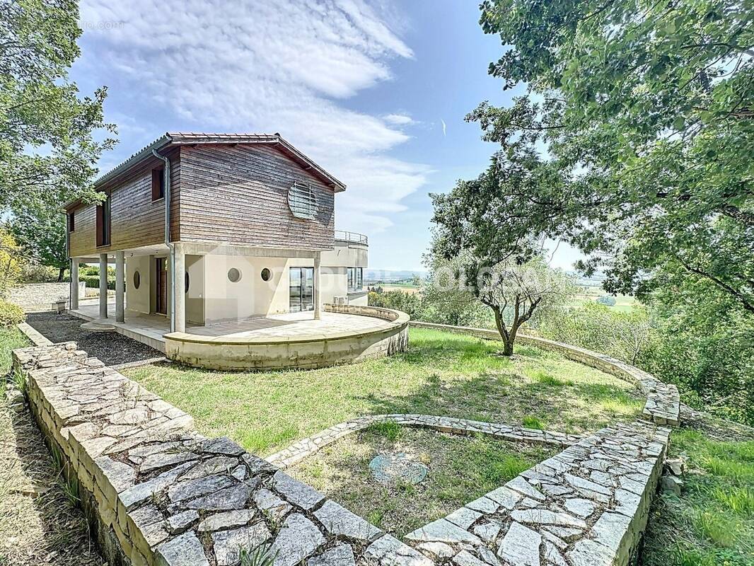 Maison à CARAMAN