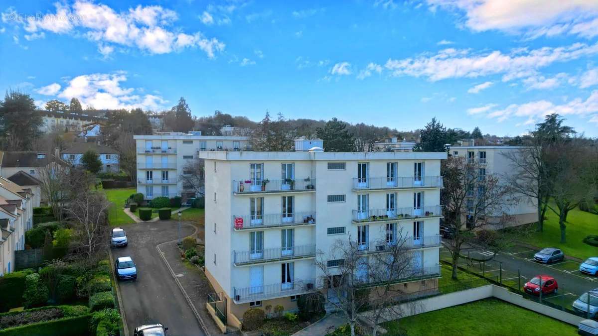 Appartement à CHAMBOURCY