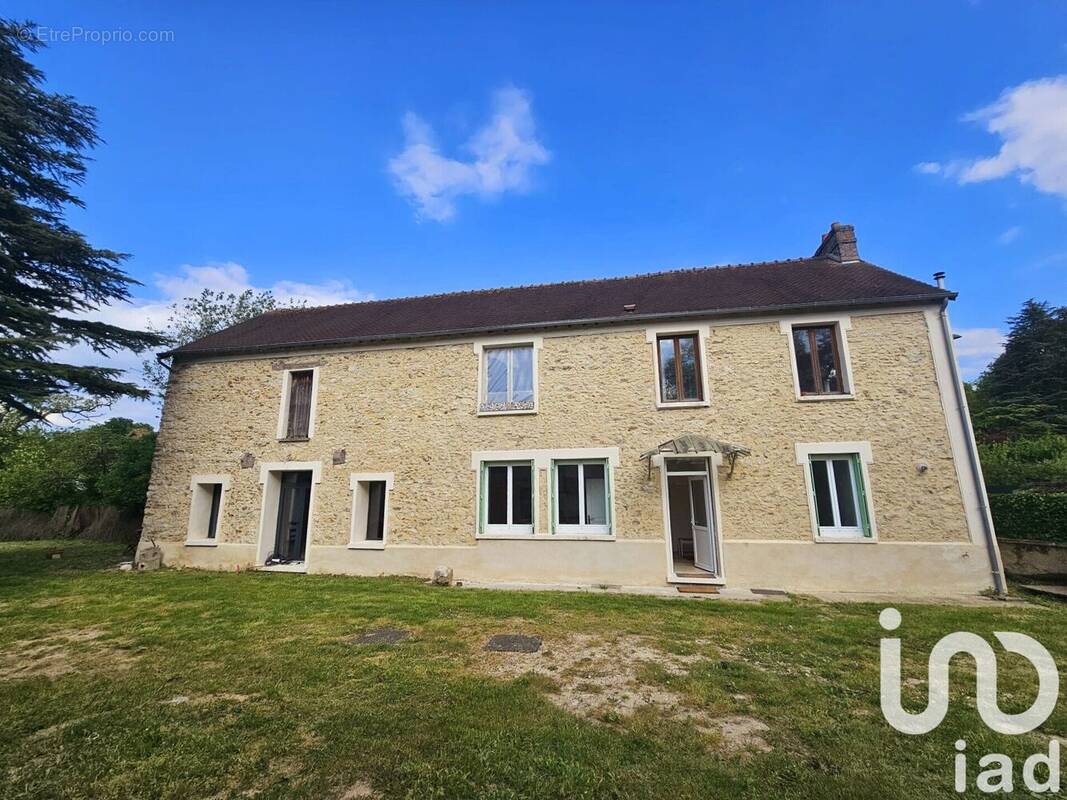Photo 1 - Maison à LONGNES