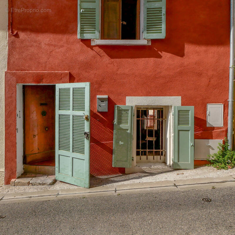 Maison à HYERES