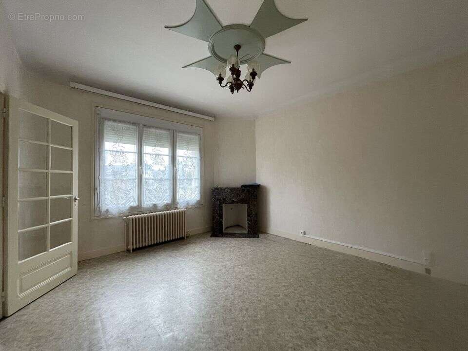 Maison à CHAMBERET