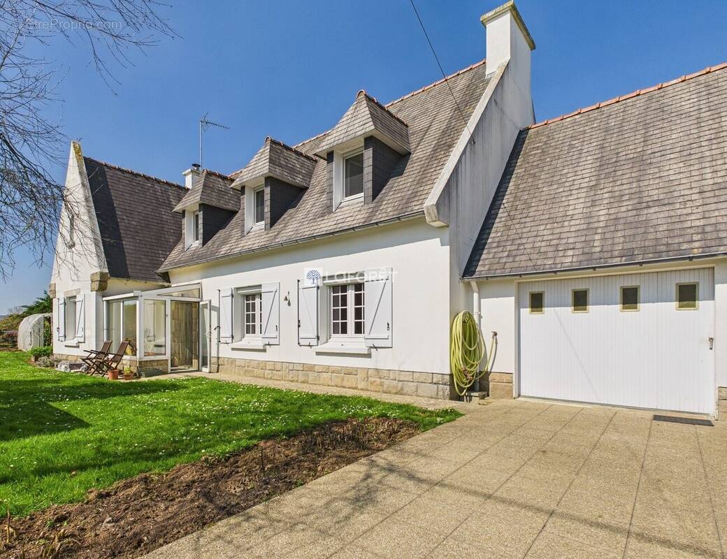 Maison à PLOMEUR