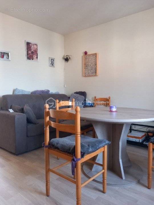 Appartement à PERSAN
