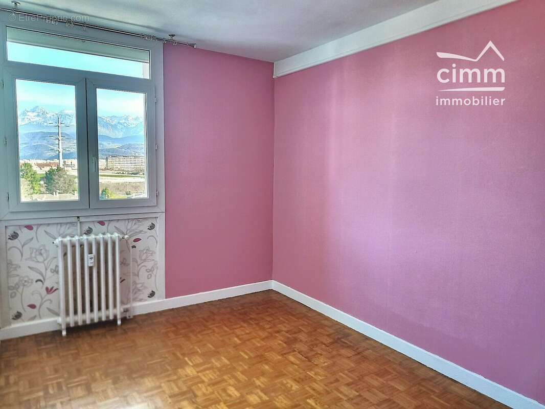 Appartement à SEYSSINET-PARISET