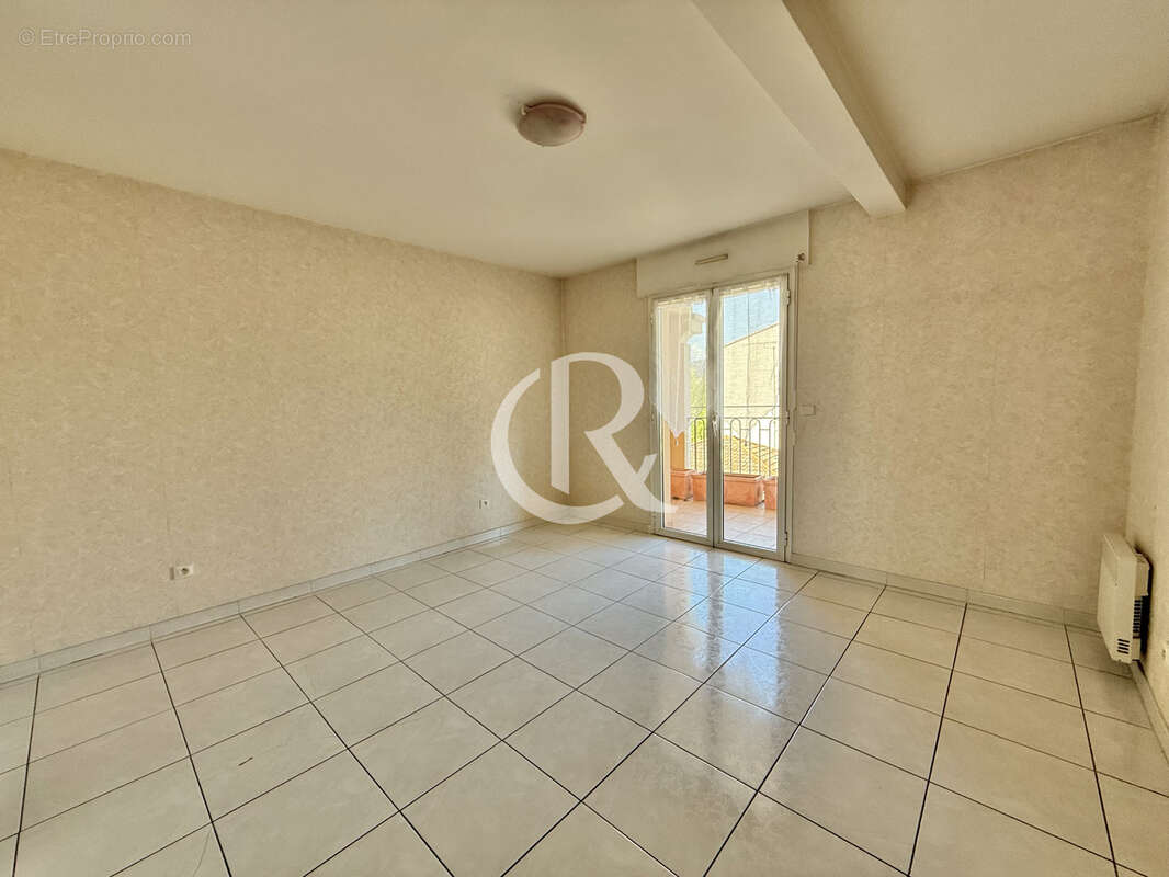 Appartement à HYERES