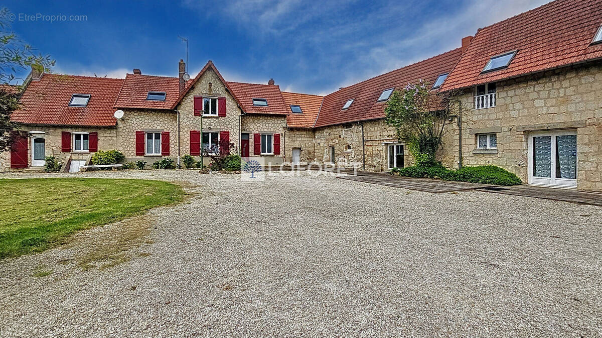 Maison à CHAUNY