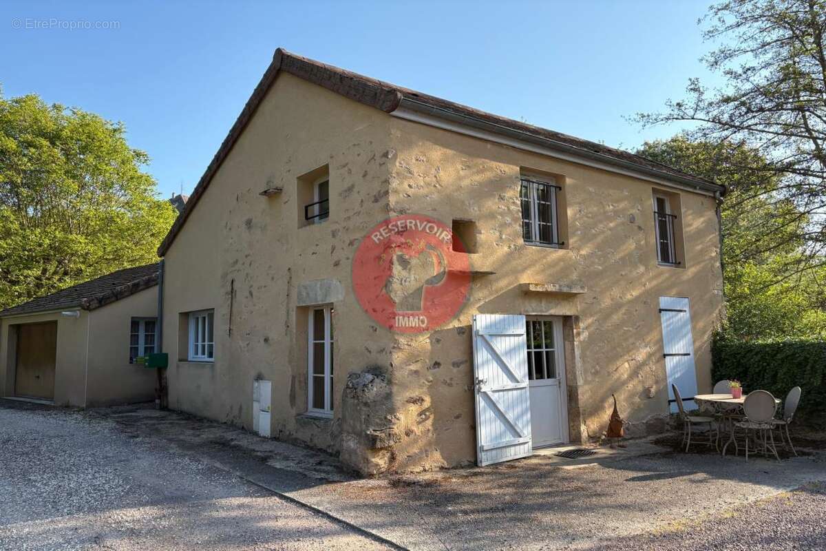 Maison à SEMUR-EN-AUXOIS