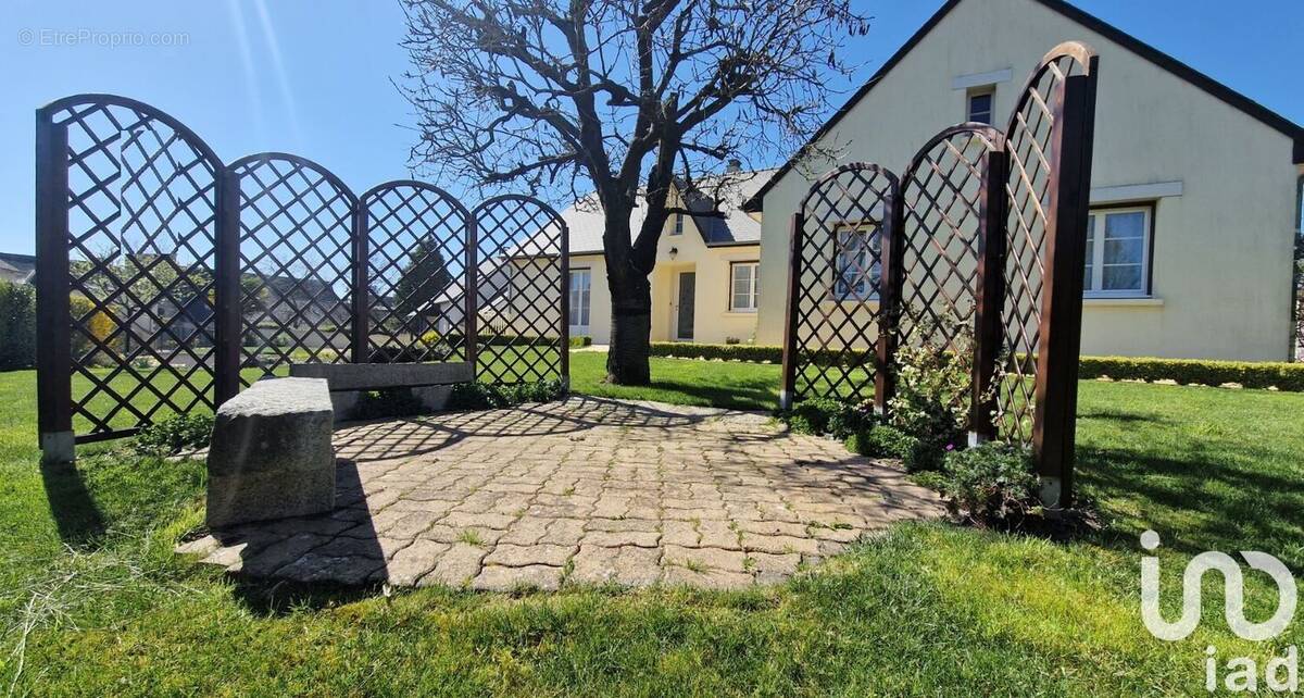 Photo 1 - Maison à BONCHAMP-LES-LAVAL