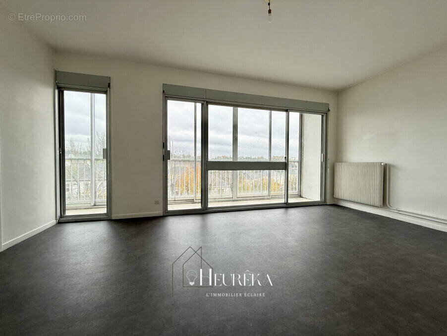 Appartement à JOUE-LES-TOURS