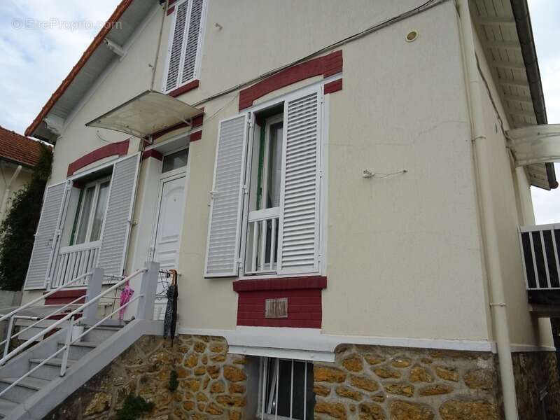 Maison à VILLENEUVE-SAINT-GEORGES