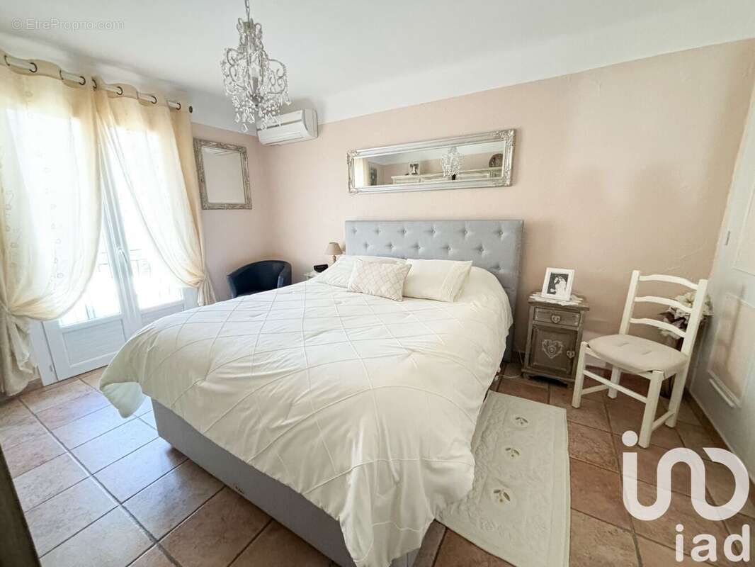 Photo 4 - Maison à LORGUES