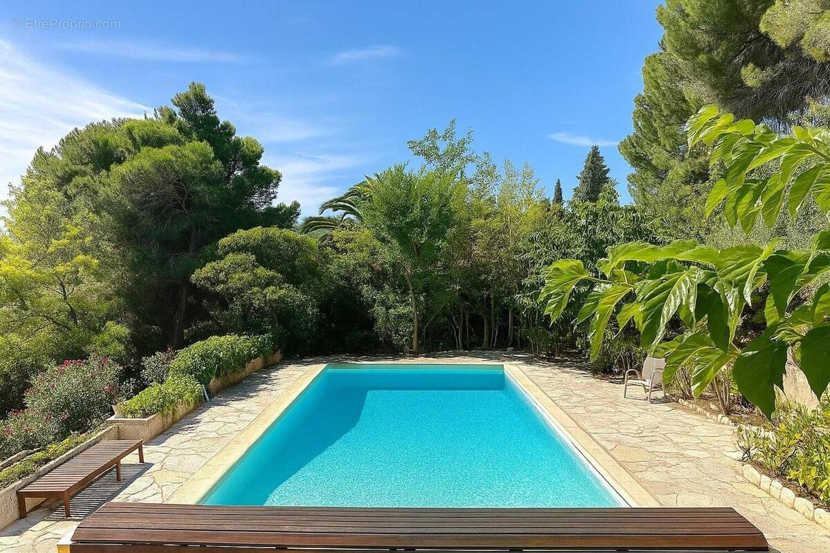 Photo 1 - Maison à BANDOL