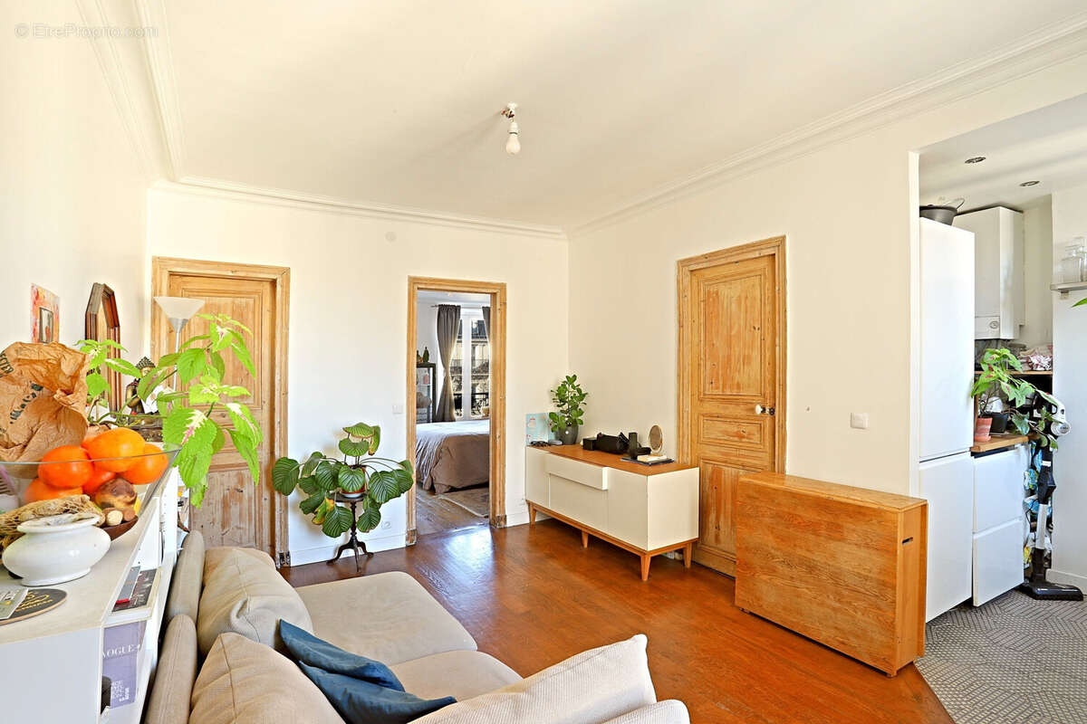Appartement à PARIS-18E