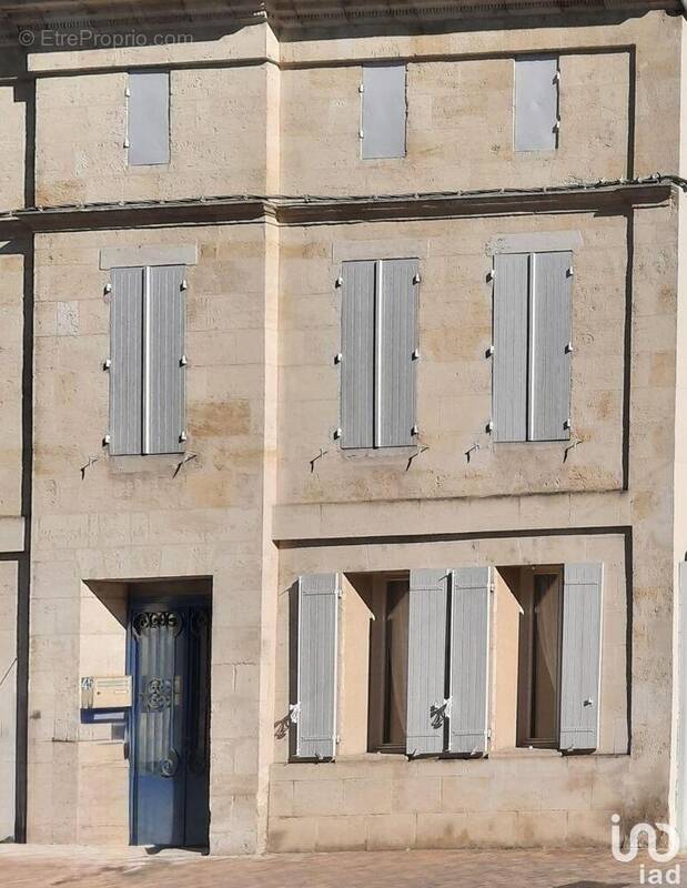 Photo 1 - Maison à VAYRES