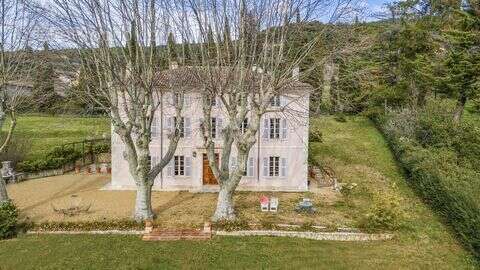 Maison à AUPS