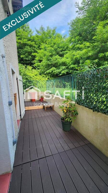 Photo 1 - Appartement à MEYZIEU