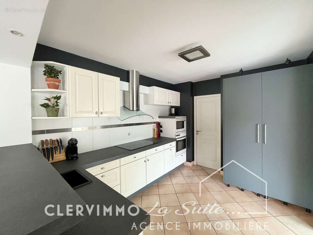 Maison à MARSEILLE-11E