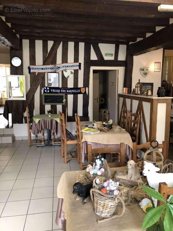 Commerce à DANZE