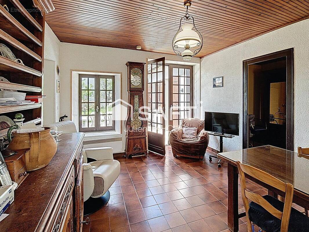 Photo 1 - Maison à MATHA
