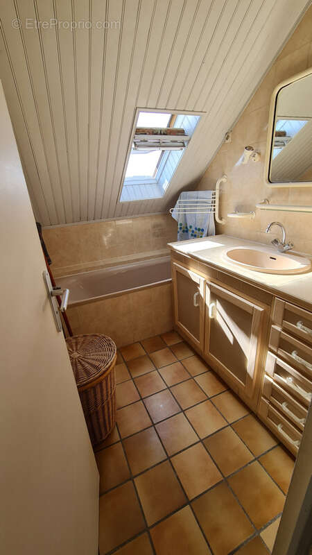 Appartement à BURES-SUR-YVETTE