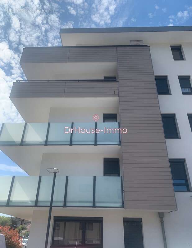 Appartement à SAINT-PIERRE-EN-FAUCIGNY