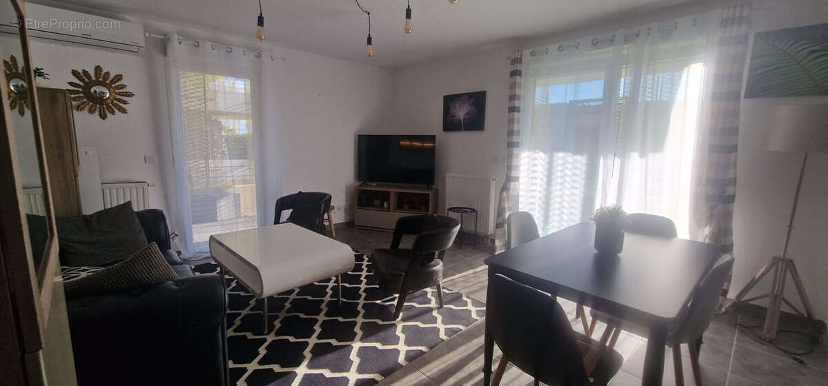 Appartement à JUVIGNAC