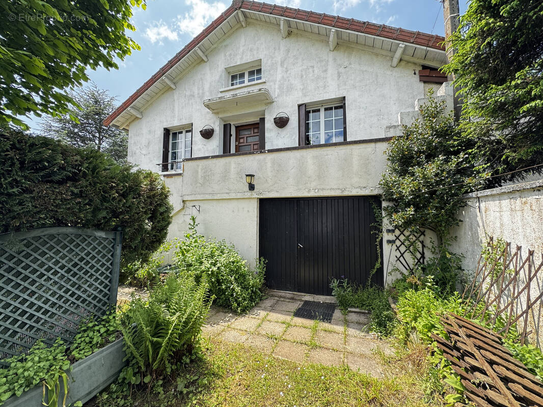 Maison à LANDOS