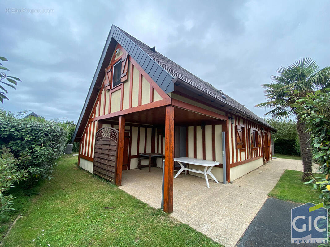Maison à MERVILLE-FRANCEVILLE-PLAGE