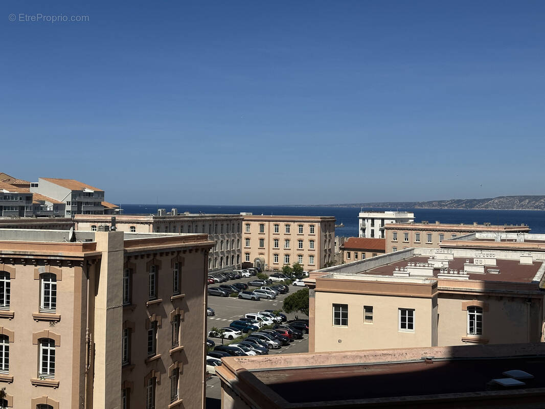 Appartement à MARSEILLE-7E