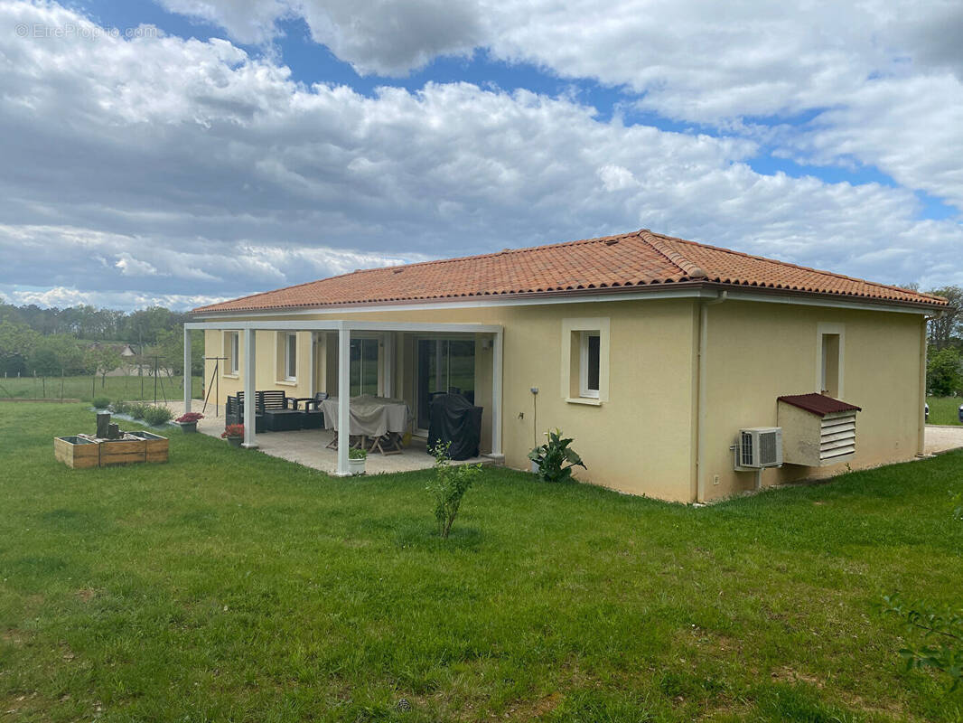 Maison à MONTIGNAC