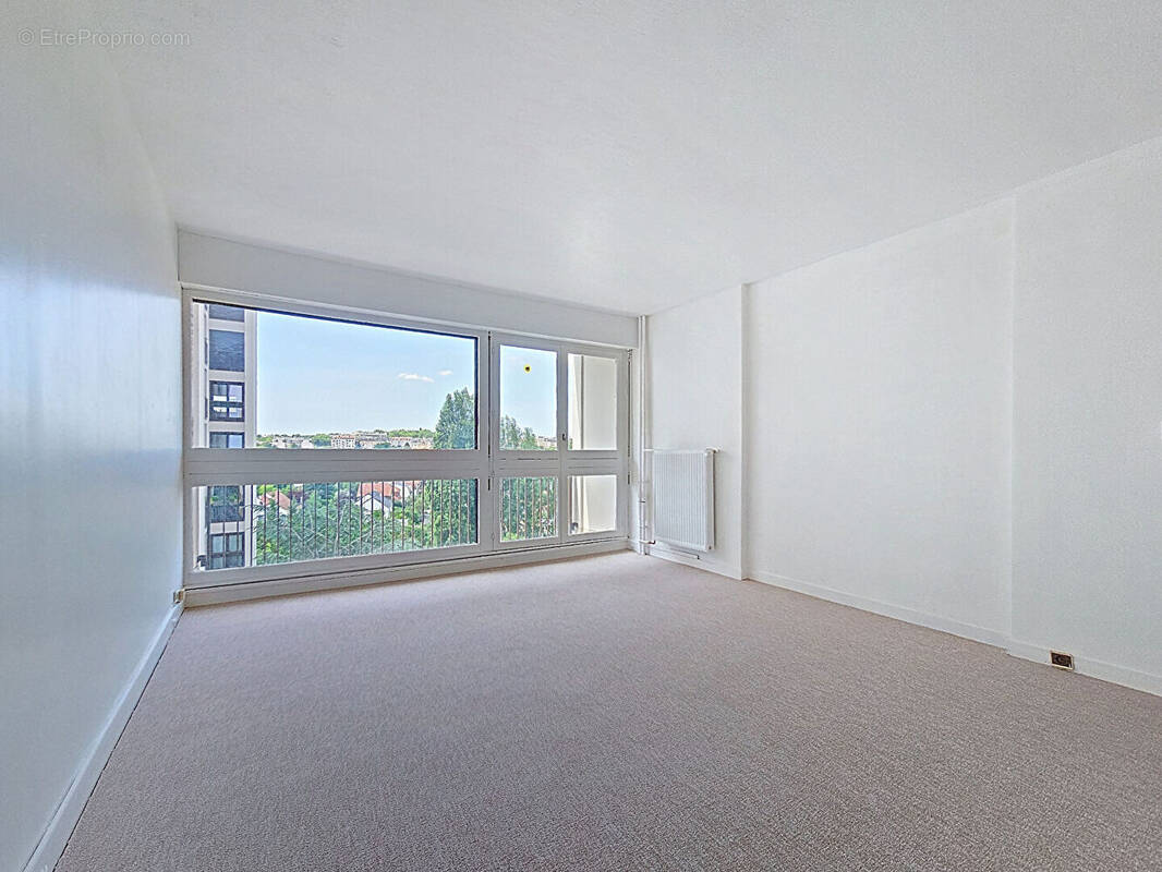 Appartement à L&#039;HAY-LES-ROSES