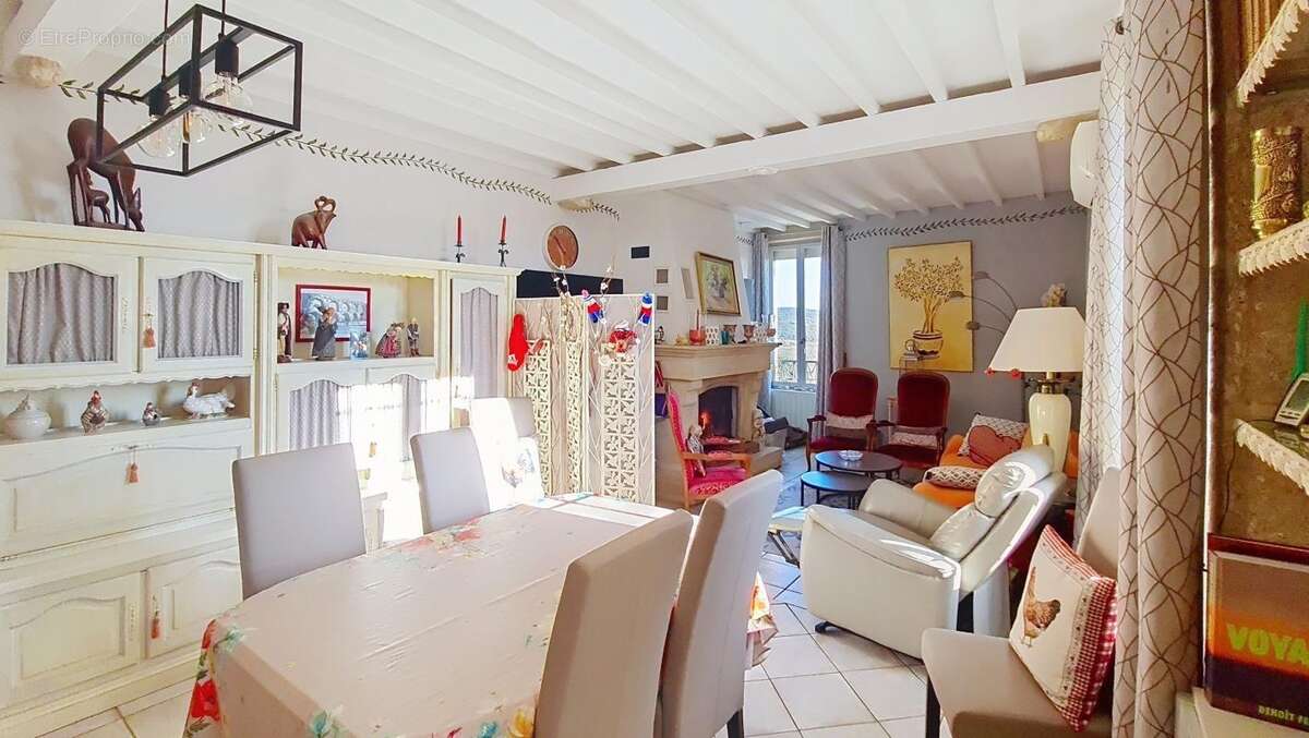 Maison à CASTILLON-DU-GARD