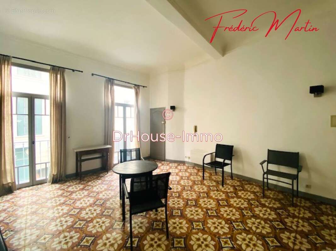 Appartement à UZES