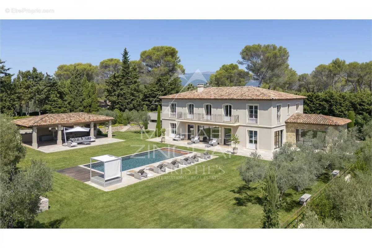 Maison à MOUGINS