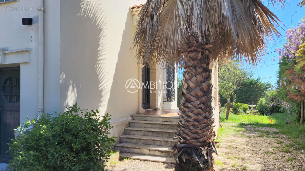 Appartement à CAGNES-SUR-MER