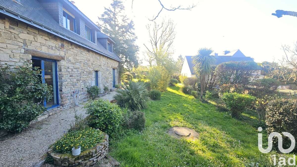 Photo 2 - Maison à THEIX