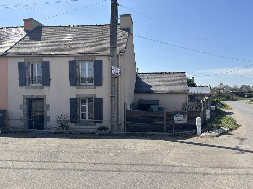 Maison à PLOUDANIEL