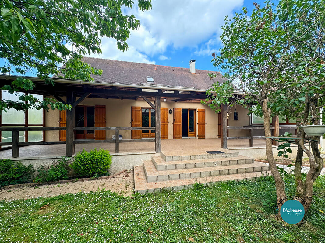 Maison à BOISSISE-LE-ROI