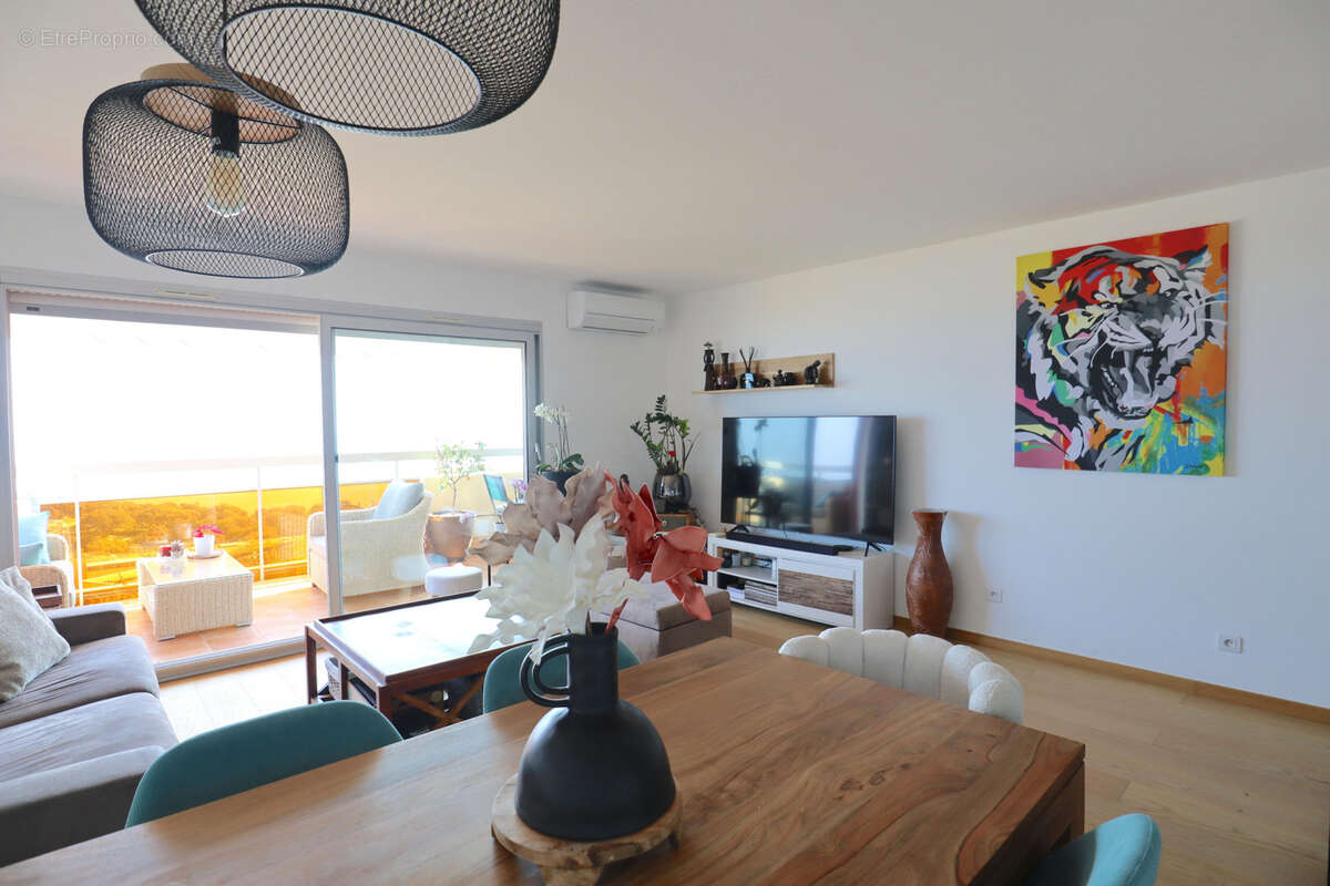 Appartement à ROQUEBRUNE-CAP-MARTIN